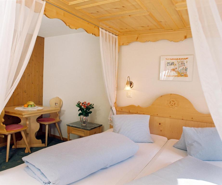 Hotel Alpsu Disentis Pokój zdjęcie